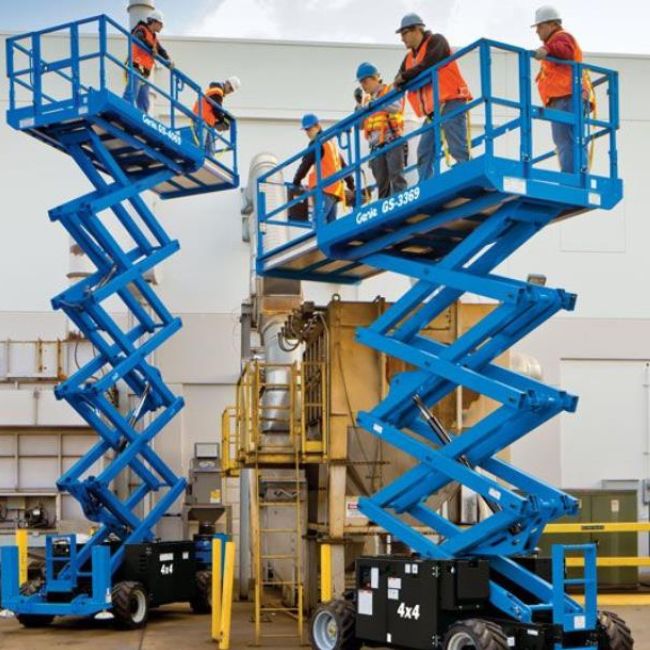 32ft All Terrain Sizzor Lift hover